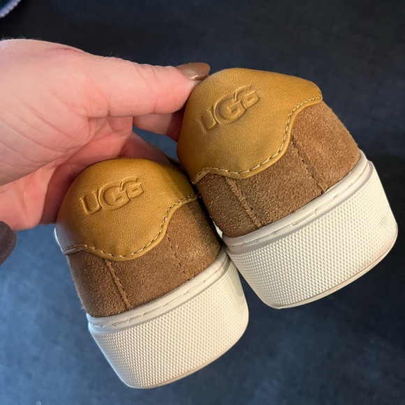 UGG camel brown suede slip on sneakers size 5.5 - Picture 2 of 4